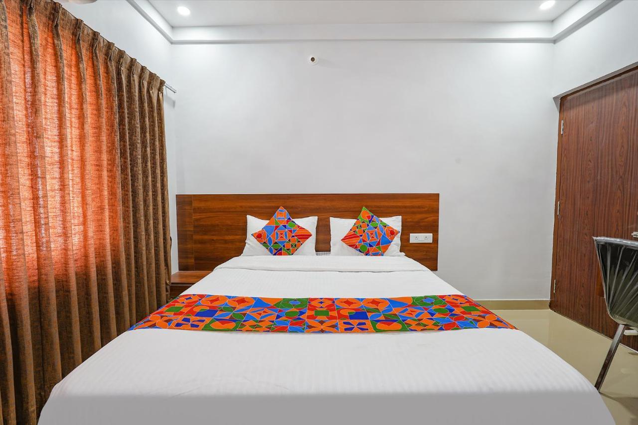 Fabhotel Whitefield Suites Bangalore Exteriör bild